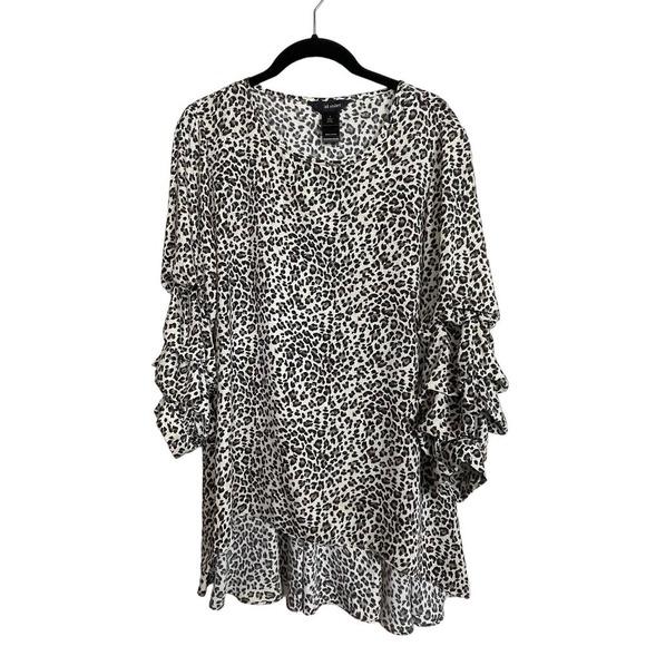 Ali Miles Animal Print High Low Tunic Top Size S Tiered Balloon Sleeve - Picture 1 of 7
